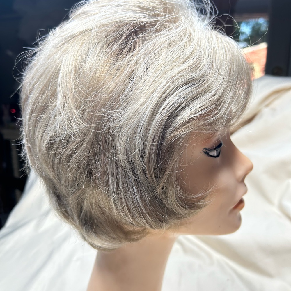 Christine Jordan Short Layered Women’s Wig in Ash Blonde - Picture 8 of 8